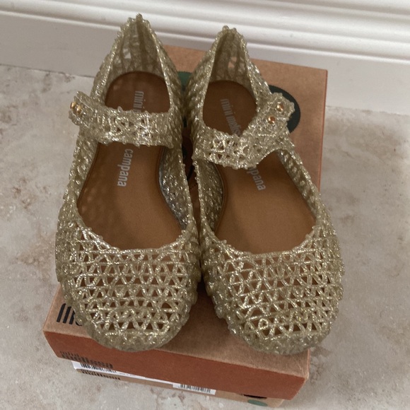Mini Melissa Campana shoe gold size toddler 11 - Picture 2 of 8